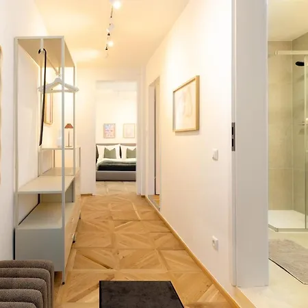 Cozy Luxury Center 3 公寓